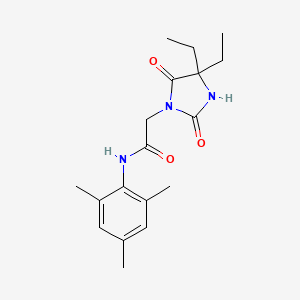 molecular formula C18H25N3O3 B2723809 2-(4,4-diethyl-2,5-dioxoimidazolidin-1-yl)-N-(2,4,6-trimethylphenyl)acetamide CAS No. 853338-09-7