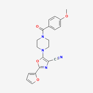 molecular formula C20H18N4O4 B2724598 2-(Furan-2-yl)-5-(4-(4-methoxybenzoyl)piperazin-1-yl)oxazole-4-carbonitrile CAS No. 903860-92-4