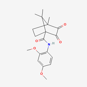 molecular formula C19H23NO5 B2727299 N-(2,4-DIMETHOXYPHENYL)-4,7,7-TRIMETHYL-2,3-DIOXOBICYCLO[2.2.1]HEPTANE-1-CARBOXAMIDE CAS No. 898647-17-1