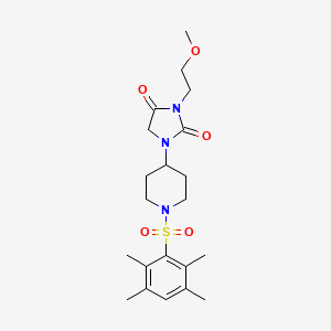 3-(2-Methoxyethyl)-1-(1-((2,3,5,6-tetramethylphenyl)sulfonyl)piperidin-4-yl)imidazolidine-2,4-dione