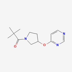 molecular formula C13H19N3O2 B2730316 2,2-Dimethyl-1-(3-(pyrimidin-4-yloxy)pyrrolidin-1-yl)propan-1-one CAS No. 2034395-73-6