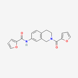 molecular formula C19H16N2O4 B2731402 N-(2-(furan-2-carbonyl)-1,2,3,4-tetrahydroisoquinolin-7-yl)furan-2-carboxamide CAS No. 955742-07-1