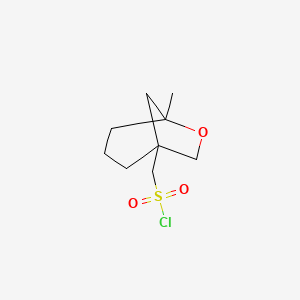 molecular formula C9H15ClO3S B2731588 (5-Methyl-6-oxabicyclo[3.2.1]octan-1-yl)methanesulfonyl chloride CAS No. 2309463-22-5
