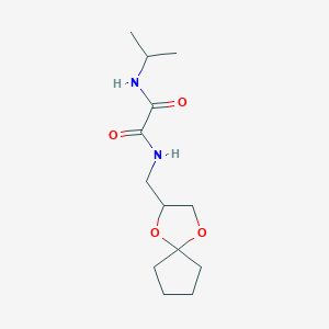 molecular formula C13H22N2O4 B2733140 N1-(1,4-dioxaspiro[4.4]nonan-2-ylmethyl)-N2-isopropyloxalamide CAS No. 941870-30-0