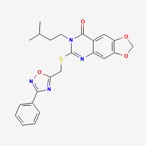 B2733310 7-isopentyl-6-(((3-phenyl-1,2,4-oxadiazol-5-yl)methyl)thio)-[1,3]dioxolo[4,5-g]quinazolin-8(7H)-one CAS No. 1030110-34-9