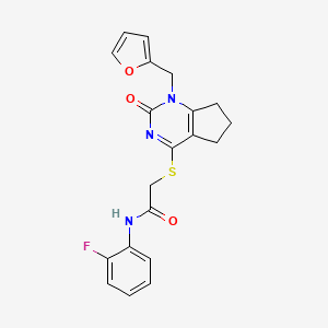 molecular formula C20H18FN3O3S B2733920 N-(2-fluorophenyl)-2-[[1-(furan-2-ylmethyl)-2-oxo-6,7-dihydro-5H-cyclopenta[d]pyrimidin-4-yl]sulfanyl]acetamide CAS No. 946326-39-2