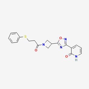 3-(5-(1-(3-(phenylthio)propanoyl)azetidin-3-yl)-1,2,4-oxadiazol-3-yl)pyridin-2(1H)-one