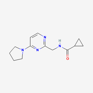 molecular formula C13H18N4O B2740628 N-((4-(pyrrolidin-1-yl)pyrimidin-2-yl)methyl)cyclopropanecarboxamide CAS No. 1797328-42-7