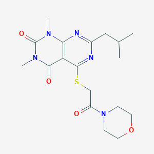 B2744272 1,3-Dimethyl-7-(2-methylpropyl)-5-(2-morpholin-4-yl-2-oxoethyl)sulfanylpyrimido[4,5-d]pyrimidine-2,4-dione CAS No. 893393-55-0