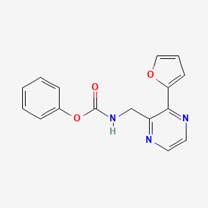 molecular formula C16H13N3O3 B2746588 Phenyl ((3-(furan-2-yl)pyrazin-2-yl)methyl)carbamate CAS No. 2034301-17-0
