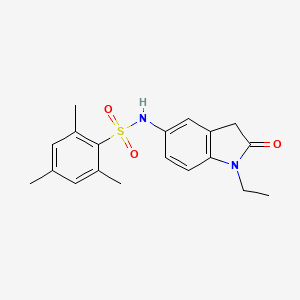 molecular formula C19H22N2O3S B2747034 N-(1-ethyl-2-oxo-2,3-dihydro-1H-indol-5-yl)-2,4,6-trimethylbenzene-1-sulfonamide CAS No. 921556-60-7