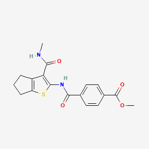 molecular formula C18H18N2O4S B2747759 methyl 4-{[3-(methylcarbamoyl)-4H,5H,6H-cyclopenta[b]thiophen-2-yl]carbamoyl}benzoate CAS No. 893096-96-3