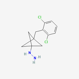 [3-[(2,6-Dichlorophenyl)methyl]-1-bicyclo[1.1.1]pentanyl]hydrazine