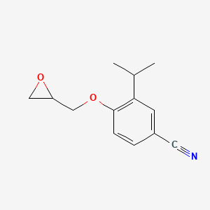 molecular formula C13H15NO2 B2751180 4-(Oxiran-2-ylmethoxy)-3-propan-2-ylbenzonitrile CAS No. 2411220-87-4