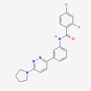 molecular formula C21H18F2N4O B2752570 2,4-difluoro-N-[3-(6-pyrrolidin-1-ylpyridazin-3-yl)phenyl]benzamide CAS No. 922561-74-8