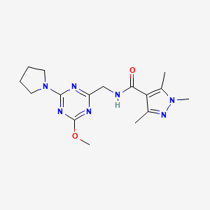 molecular formula C16H23N7O2 B2753441 N-((4-methoxy-6-(pyrrolidin-1-yl)-1,3,5-triazin-2-yl)methyl)-1,3,5-trimethyl-1H-pyrazole-4-carboxamide CAS No. 2034516-27-1