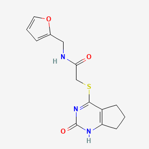 molecular formula C14H15N3O3S B2754669 N-[(furan-2-yl)methyl]-2-({2-oxo-1H,2H,5H,6H,7H-cyclopenta[d]pyrimidin-4-yl}sulfanyl)acetamide CAS No. 886948-79-4