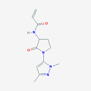 molecular formula C12H16N4O2 B2756678 N-[1-(2,5-Dimethylpyrazol-3-yl)-2-oxopyrrolidin-3-yl]prop-2-enamide CAS No. 2174410-87-6