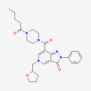molecular formula C27H33N5O4 B2757803 7-(4-pentanoylpiperazine-1-carbonyl)-2-phenyl-5-((tetrahydrofuran-2-yl)methyl)-2H-pyrazolo[4,3-c]pyridin-3(5H)-one CAS No. 1021210-04-7