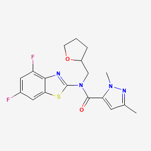 molecular formula C18H18F2N4O2S B2758565 N-(4,6-difluoro-1,3-benzothiazol-2-yl)-1,3-dimethyl-N-[(oxolan-2-yl)methyl]-1H-pyrazole-5-carboxamide CAS No. 1013798-28-1
