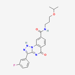 molecular formula C22H22FN5O3 B2761238 3-(3-fluorophenyl)-N-(3-isopropoxypropyl)-5-oxo-4,5-dihydro-[1,2,3]triazolo[1,5-a]quinazoline-8-carboxamide CAS No. 1031595-59-1