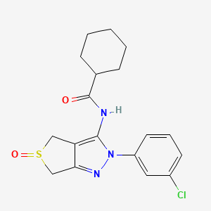 molecular formula C18H20ClN3O2S B2761751 N-[2-(3-chlorophenyl)-5-oxo-2H,4H,6H-5lambda4-thieno[3,4-c]pyrazol-3-yl]cyclohexanecarboxamide CAS No. 958711-63-2