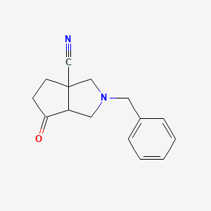 molecular formula C15H16N2O B2765227 2-Benzyl-6-oxo-3,4,5,6a-tetrahydro-1H-cyclopenta[c]pyrrole-3a-carbonitrile CAS No. 2490426-30-5