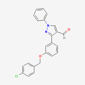3-{3-[(4-Chlorophenyl)methoxy]phenyl}-1-phenylpyrazole-4-carbaldehyde