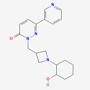 B2766010 2-{[1-(2-Hydroxycyclohexyl)azetidin-3-yl]methyl}-6-(pyridin-3-yl)-2,3-dihydropyridazin-3-one CAS No. 2200311-44-8
