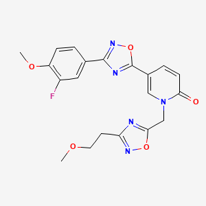 molecular formula C20H18FN5O5 B2766278 5-(3-(3-fluoro-4-methoxyphenyl)-1,2,4-oxadiazol-5-yl)-1-((3-(2-methoxyethyl)-1,2,4-oxadiazol-5-yl)methyl)pyridin-2(1H)-one CAS No. 1396773-65-1