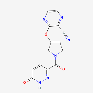 molecular formula C14H12N6O3 B2766625 3-((1-(6-Oxo-1,6-dihydropyridazine-3-carbonyl)pyrrolidin-3-yl)oxy)pyrazine-2-carbonitrile CAS No. 2034396-97-7