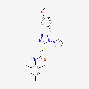 molecular formula C25H27N5O2S B2767331 N-mesityl-2-((5-(4-methoxybenzyl)-4-(1H-pyrrol-1-yl)-4H-1,2,4-triazol-3-yl)thio)acetamide CAS No. 896305-65-0