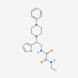 molecular formula C20H26N4O3 B2767404 N-ethyl-N'-[2-(furan-2-yl)-2-(4-phenylpiperazin-1-yl)ethyl]ethanediamide CAS No. 877631-82-8