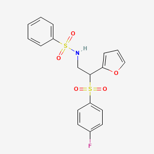 molecular formula C18H16FNO5S2 B2768366 N-[2-(4-fluorobenzenesulfonyl)-2-(furan-2-yl)ethyl]benzenesulfonamide CAS No. 896327-60-9