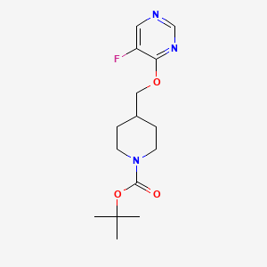 molecular formula C15H22FN3O3 B2768731 Tert-butyl 4-{[(5-fluoropyrimidin-4-yl)oxy]methyl}piperidine-1-carboxylate CAS No. 2379978-39-7