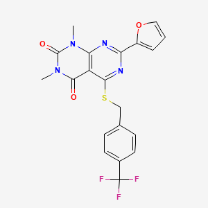 molecular formula C20H15F3N4O3S B2770414 7-(furan-2-yl)-1,3-dimethyl-5-((4-(trifluoromethyl)benzyl)thio)pyrimido[4,5-d]pyrimidine-2,4(1H,3H)-dione CAS No. 847191-22-4