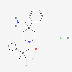 molecular formula C20H27ClF2N2O B2770494 [4-(氨基甲基)-4-苯基哌啶-1-基]-(1-环丁基-2,2-二氟环丙基)甲酮；盐酸盐 CAS No. 2418694-81-0