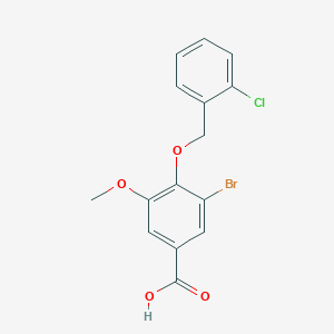 molecular formula C15H12BrClO4 B2770917 3-溴-4-[(2-氯苄基)氧基]-5-甲氧基苯甲酸 CAS No. 872197-17-6