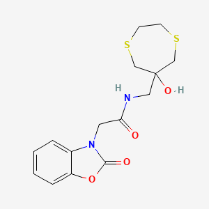N-[(6-Hydroxy-1,4-dithiepan-6-yl)methyl]-2-(2-oxo-1,3-benzoxazol-3-yl)acetamide