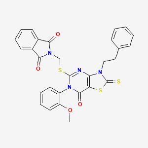 molecular formula C29H22N4O4S3 B2772364 2-({[6-(2-methoxyphenyl)-7-oxo-3-(2-phenylethyl)-2-sulfanylidene-2H,3H,6H,7H-[1,3]thiazolo[4,5-d]pyrimidin-5-yl]sulfanyl}methyl)-2,3-dihydro-1H-isoindole-1,3-dione CAS No. 422306-84-1