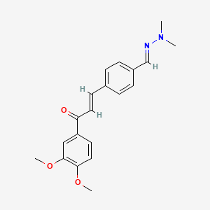 molecular formula C20H22N2O3 B2772912 (E)-1-(3,4-dimethoxyphenyl)-3-(4-((E)-(2,2-dimethylhydrazono)methyl)phenyl)prop-2-en-1-one CAS No. 865654-79-1