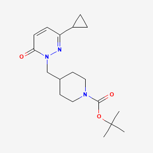 molecular formula C18H27N3O3 B2773926 Tert-butyl 4-[(3-cyclopropyl-6-oxo-1,6-dihydropyridazin-1-yl)methyl]piperidine-1-carboxylate CAS No. 2379971-56-7