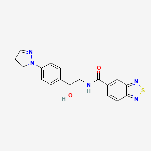 molecular formula C18H15N5O2S B2774240 N-{2-hydroxy-2-[4-(1H-pyrazol-1-yl)phenyl]ethyl}-2,1,3-benzothiadiazole-5-carboxamide CAS No. 2415491-53-9
