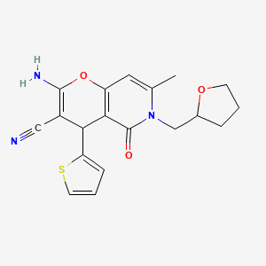 molecular formula C19H19N3O3S B2774570 2-amino-7-methyl-5-oxo-6-((tetrahydrofuran-2-yl)methyl)-4-(thiophen-2-yl)-5,6-dihydro-4H-pyrano[3,2-c]pyridine-3-carbonitrile CAS No. 638139-08-9