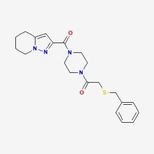 2-(Benzylthio)-1-(4-(4,5,6,7-tetrahydropyrazolo[1,5-a]pyridine-2-carbonyl)piperazin-1-yl)ethanone