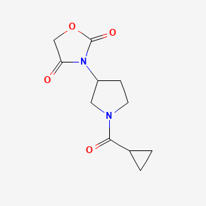 molecular formula C11H14N2O4 B2777980 3-(1-(Cyclopropanecarbonyl)pyrrolidin-3-yl)oxazolidine-2,4-dione CAS No. 2034360-23-9