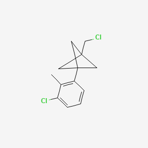 molecular formula C13H14Cl2 B2778399 1-(Chloromethyl)-3-(3-chloro-2-methylphenyl)bicyclo[1.1.1]pentane CAS No. 2287339-64-2