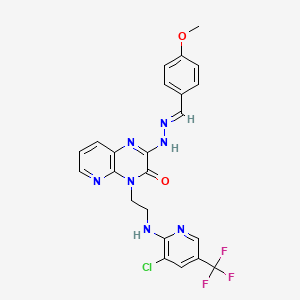 molecular formula C23H19ClF3N7O2 B2781242 4-(2-{[3-chloro-5-(trifluoromethyl)pyridin-2-yl]amino}ethyl)-2-[(E)-2-[(4-methoxyphenyl)methylidene]hydrazin-1-yl]-3H,4H-pyrido[2,3-b]pyrazin-3-one CAS No. 338412-03-6