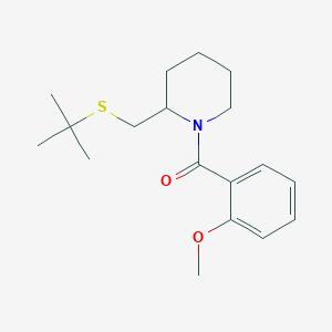molecular formula C18H27NO2S B2783951 (2-((叔丁基硫基)甲基)哌啶-1-基)(2-甲氧基苯基)甲酮 CAS No. 2034495-38-8