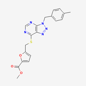 molecular formula C19H17N5O3S B2785601 methyl 5-[({3-[(4-methylphenyl)methyl]-3H-[1,2,3]triazolo[4,5-d]pyrimidin-7-yl}sulfanyl)methyl]furan-2-carboxylate CAS No. 924741-53-7